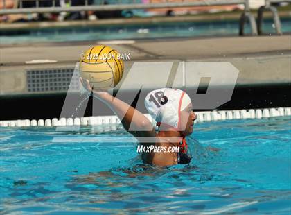 Thumbnail 2 in Alameda vs Washington (Battle of the Bay) photogallery.