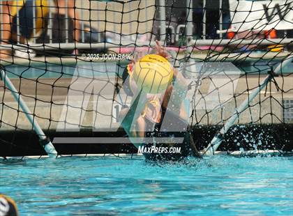 Thumbnail 2 in Alameda vs Washington (Battle of the Bay) photogallery.