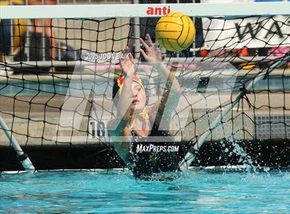 Thumbnail 1 in Alameda vs Washington (Battle of the Bay) photogallery.