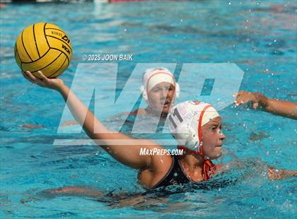 Thumbnail 1 in Alameda vs Washington (Battle of the Bay) photogallery.