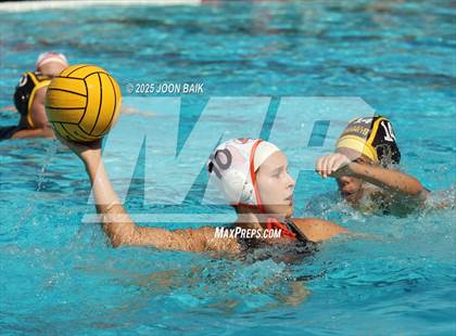 Thumbnail 2 in Alameda vs Washington (Battle of the Bay) photogallery.