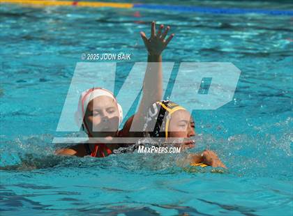 Thumbnail 2 in Alameda vs Washington (Battle of the Bay) photogallery.