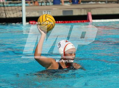 Thumbnail 1 in Alameda vs Washington (Battle of the Bay) photogallery.