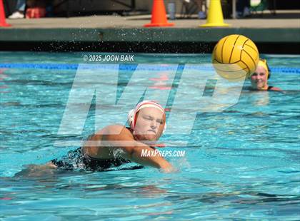 Thumbnail 1 in Alameda vs Washington (Battle of the Bay) photogallery.