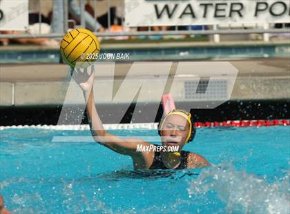 Thumbnail 1 in Alameda vs Washington (Battle of the Bay) photogallery.