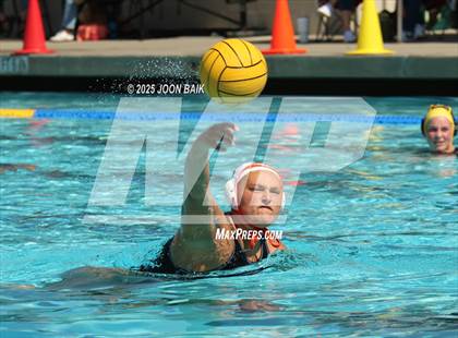 Thumbnail 3 in Alameda vs Washington (Battle of the Bay) photogallery.