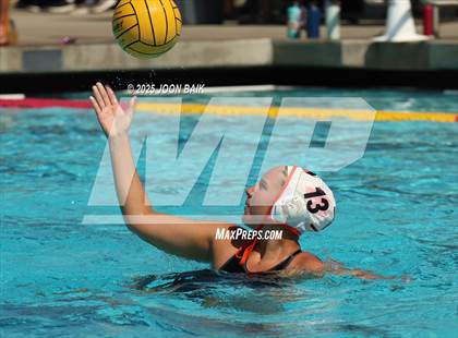Thumbnail 2 in Alameda vs Washington (Battle of the Bay) photogallery.