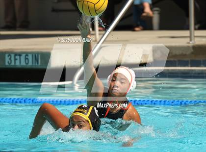 Thumbnail 3 in Alameda vs Washington (Battle of the Bay) photogallery.