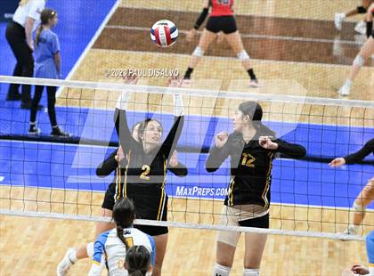 Thumbnail 3 in Timnath vs. Valley (CHSAA 3A Round1) photogallery.