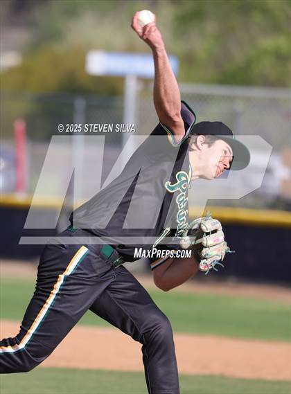 Thumbnail 2 in Granite Hills vs. Patrick Henry (San Diego Lions Tournament) photogallery.