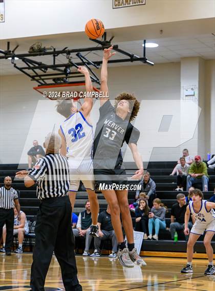 Thumbnail 1 in White Plains vs. Weaver photogallery.