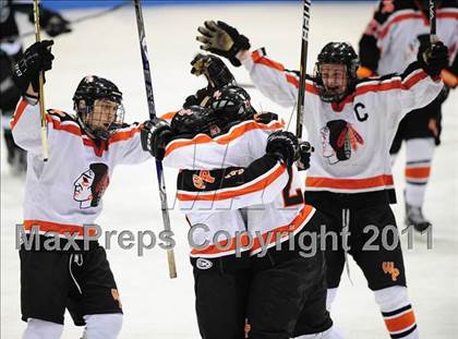Thumbnail 2 in Northwest Catholic vs. Watertown/Pomperaug (CIAC Division 3 Semifinal) photogallery.
