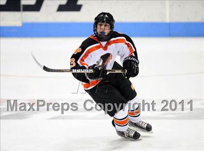 Thumbnail 2 in Northwest Catholic vs. Watertown/Pomperaug (CIAC Division 3 Semifinal) photogallery.