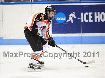 Thumbnail 3 in Northwest Catholic vs. Watertown/Pomperaug (CIAC Division 3 Semifinal) photogallery.
