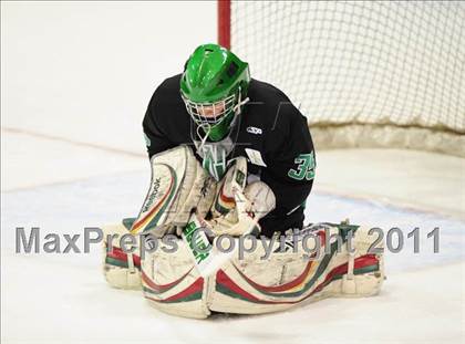 Thumbnail 2 in Northwest Catholic vs. Watertown/Pomperaug (CIAC Division 3 Semifinal) photogallery.