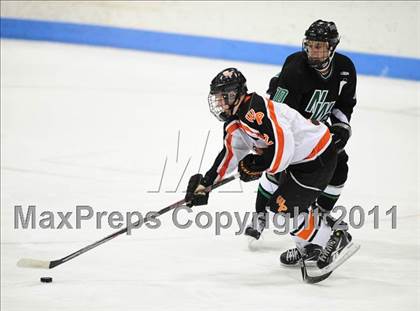Thumbnail 1 in Northwest Catholic vs. Watertown/Pomperaug (CIAC Division 3 Semifinal) photogallery.