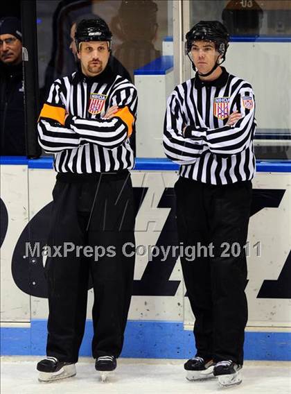 Thumbnail 1 in Northwest Catholic vs. Watertown/Pomperaug (CIAC Division 3 Semifinal) photogallery.