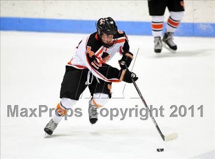 Thumbnail 1 in Northwest Catholic vs. Watertown/Pomperaug (CIAC Division 3 Semifinal) photogallery.