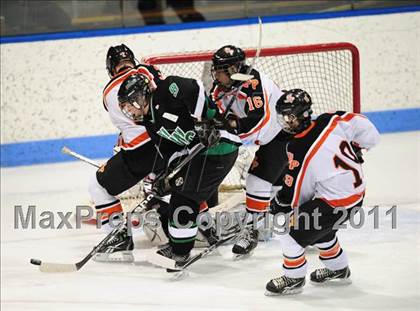 Thumbnail 3 in Northwest Catholic vs. Watertown/Pomperaug (CIAC Division 3 Semifinal) photogallery.