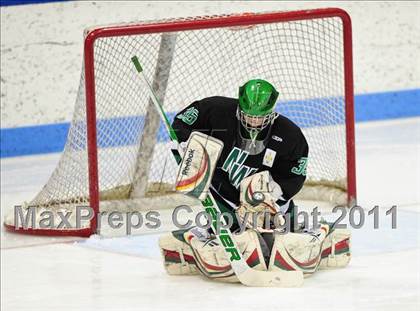 Thumbnail 3 in Northwest Catholic vs. Watertown/Pomperaug (CIAC Division 3 Semifinal) photogallery.