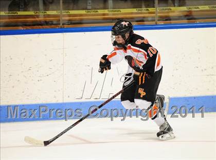 Thumbnail 3 in Northwest Catholic vs. Watertown/Pomperaug (CIAC Division 3 Semifinal) photogallery.