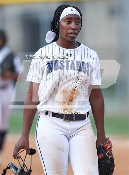 Thumbnail 3 in Lamar Consolidated @ Fort Bend Kempner photogallery.