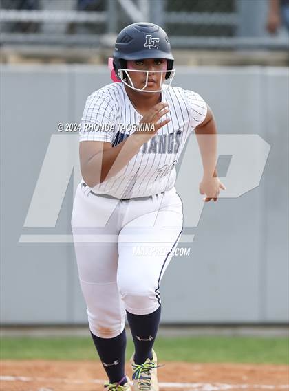 Thumbnail 2 in Lamar Consolidated @ Fort Bend Kempner photogallery.