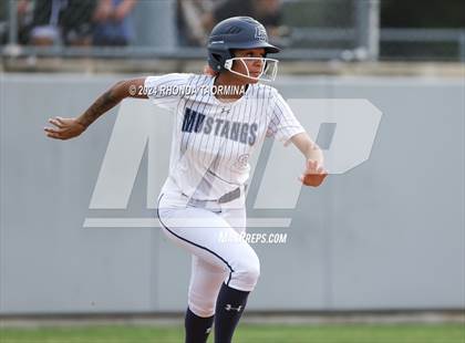 Thumbnail 3 in Lamar Consolidated @ Fort Bend Kempner photogallery.