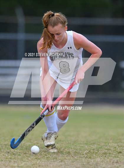 Thumbnail 1 in Carrboro @ East Chapel Hill (NCFHA Quarterfinal) photogallery.