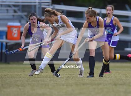 Thumbnail 1 in Carrboro @ East Chapel Hill (NCFHA Quarterfinal) photogallery.