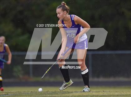 Thumbnail 2 in Carrboro @ East Chapel Hill (NCFHA Quarterfinal) photogallery.