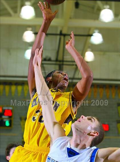 Thumbnail 1 in Mission vs. Rocklin (Common Good Classic) photogallery.