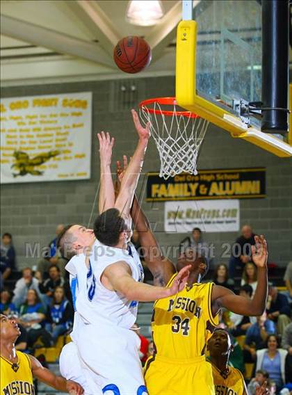 Thumbnail 3 in Mission vs. Rocklin (Common Good Classic) photogallery.