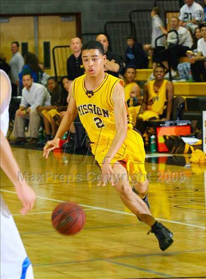 Thumbnail 2 in Mission vs. Rocklin (Common Good Classic) photogallery.