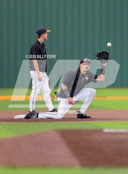 Thumbnail 3 in Grand Saline vs Cooper photogallery.