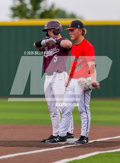 Thumbnail 3 in Grand Saline vs Cooper photogallery.
