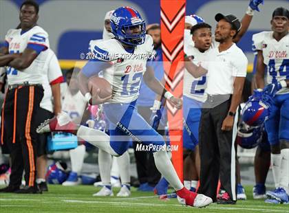 Thumbnail 3 in Duncanville @ Cedar Hill (Globe Life Field) photogallery.