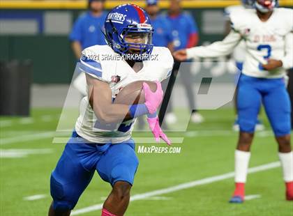 Thumbnail 3 in Duncanville @ Cedar Hill (Globe Life Field) photogallery.