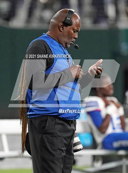 Thumbnail 3 in Duncanville @ Cedar Hill (Globe Life Field) photogallery.