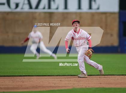 Thumbnail 2 in Hughesville vs. Mount Carmel (PIAA D4 Class 3A Final) photogallery.