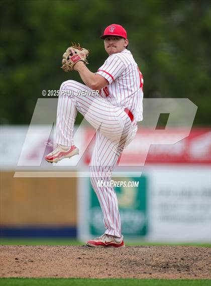 Thumbnail 2 in Hughesville vs. Mount Carmel (PIAA D4 Class 3A Final) photogallery.