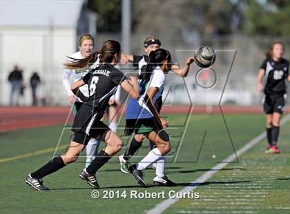 Thumbnail 2 in Granada Hills vs. Stockdale photogallery.
