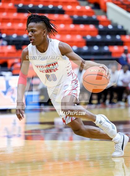 Thumbnail 1 in Hirschi vs. Gatesville (UIL Basketball 4A Bi-District Playoff) photogallery.