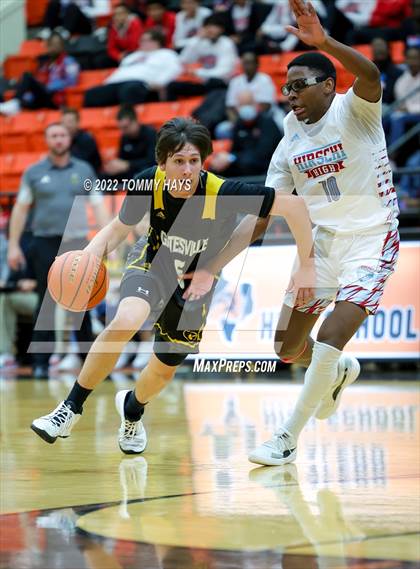 Thumbnail 3 in Hirschi vs. Gatesville (UIL Basketball 4A Bi-District Playoff) photogallery.