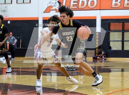 Thumbnail 1 in Hirschi vs. Gatesville (UIL Basketball 4A Bi-District Playoff) photogallery.