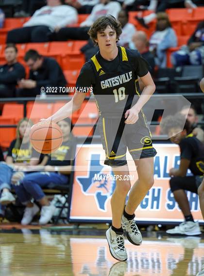 Thumbnail 2 in Hirschi vs. Gatesville (UIL Basketball 4A Bi-District Playoff) photogallery.