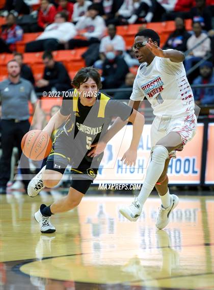 Thumbnail 1 in Hirschi vs. Gatesville (UIL Basketball 4A Bi-District Playoff) photogallery.