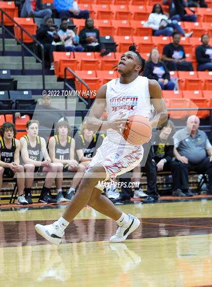 Thumbnail 1 in Hirschi vs. Gatesville (UIL Basketball 4A Bi-District Playoff) photogallery.