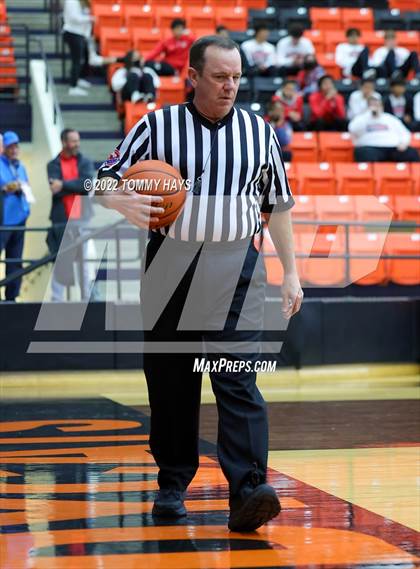 Thumbnail 2 in Hirschi vs. Gatesville (UIL Basketball 4A Bi-District Playoff) photogallery.