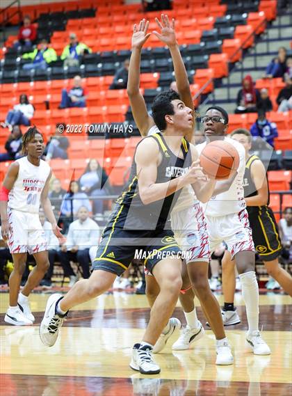 Thumbnail 3 in Hirschi vs. Gatesville (UIL Basketball 4A Bi-District Playoff) photogallery.